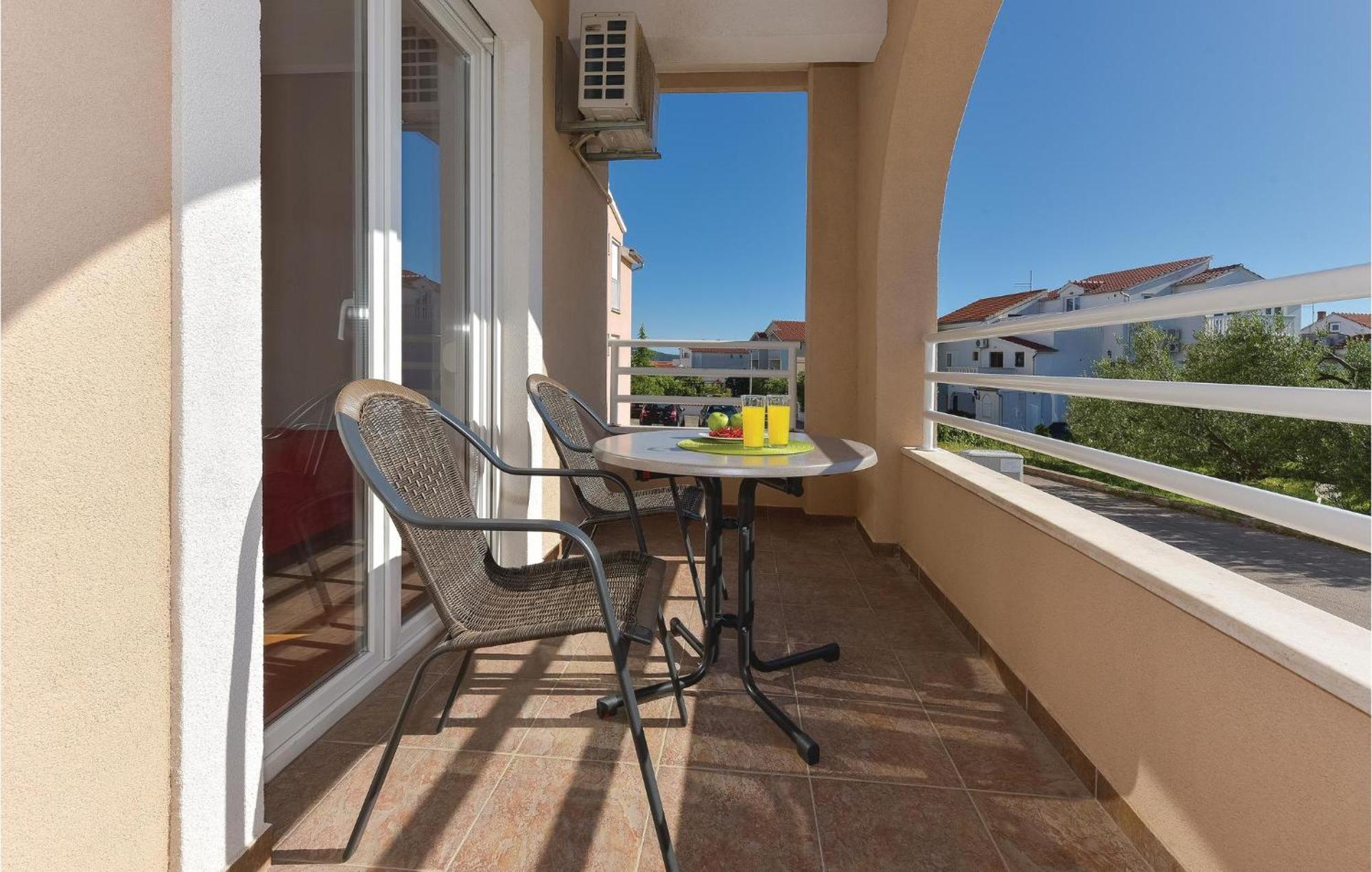Gorgeous Apartment In Vodice With Kitchen Exterior photo